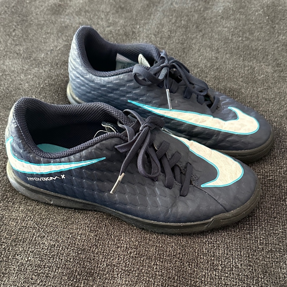 Nike Kids indoor soccer shoes
